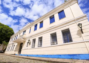 Autismo ganha destaque entre projetos de parlamentares na Câmara de São Luís