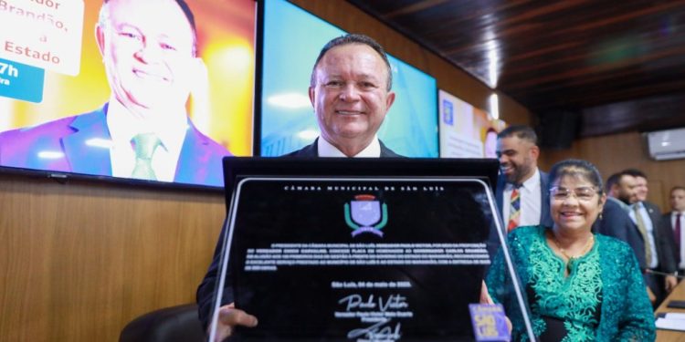 Sessão solene na Câmara celebra os 100 dias do governo Brandão