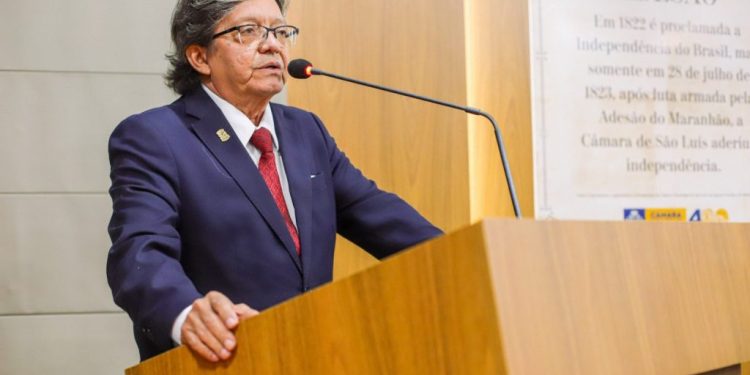 Projeto do Dr. Gutemberg propõe instituir o Dia Municipal dos Pacientes Ostomizados