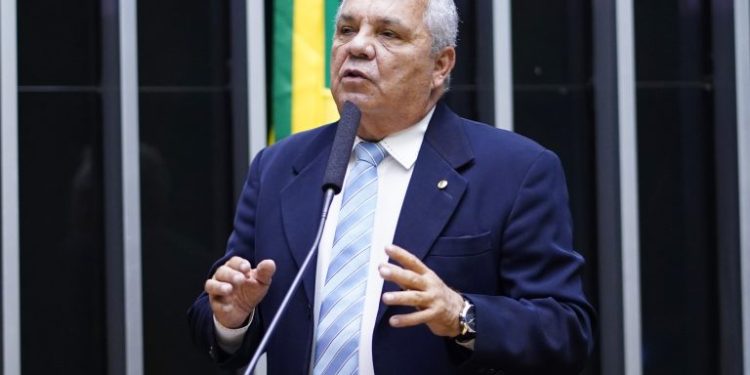 Comissão aprova projeto que padroniza denominação e requisitos para a atividade de agente de segurança metroviário