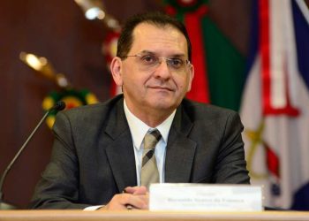 Câmara homenageia Reynaldo Soares da Fonseca, ministro do STJ