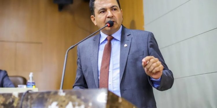 Vereador Domingos Paz cria Projeto de Lei em homenagem às mulheres da Assembleia de Deus em São Luís