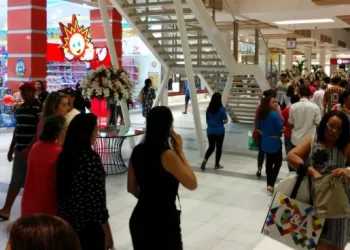 Procon explica o que fazer para a troca de presentes do Natal