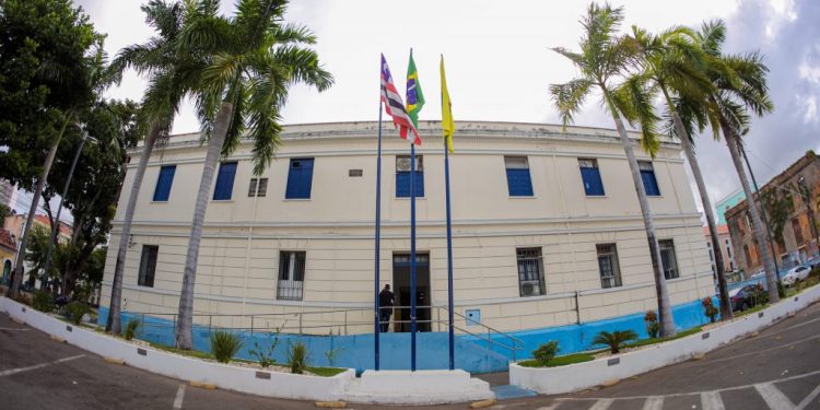 Nota: Câmara informa suspensão de sessão extraordinária