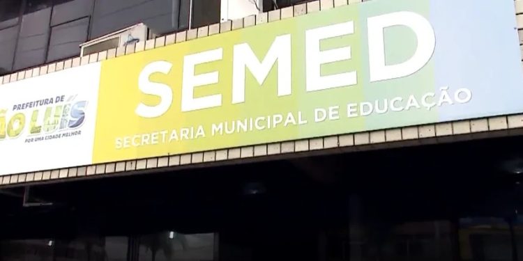 Desespero entre mães por matrículas na rede municipal de São Luís