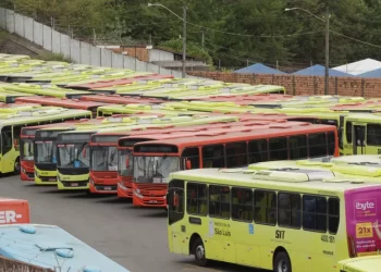 Violência no transporte coletivo: DCE “17 de Setembro” apoia paralisação do STTREMA
