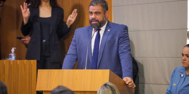 Presidente Paulo Victor de São Luís prega união, paz e harmonia em favor do povo