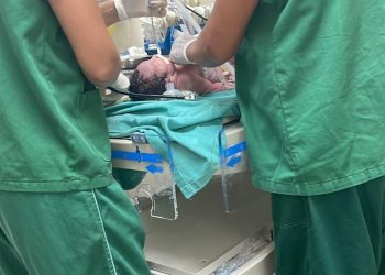 Desespero e revolta: Pai acusa equipe médica por risco de vida do filho recém-nascido