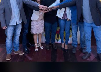 Anderson Wilker prestigia sessão da Câmara Municipal de Alcântara