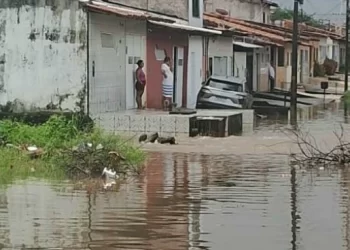 Prefeitura têm 30 dias para resolver alagamentos na Cidade Operária