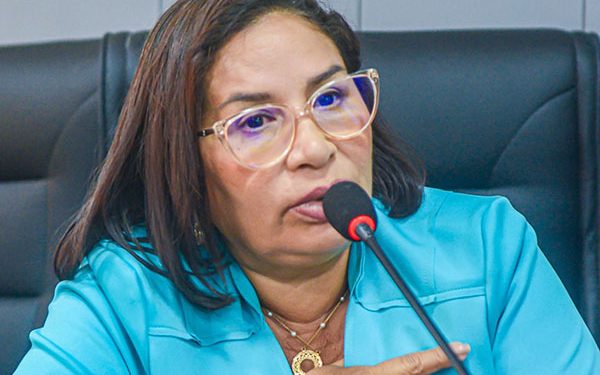 Prefeita de Paço do Lumiar é afastada por 50 dias por suspeita de irregularidades