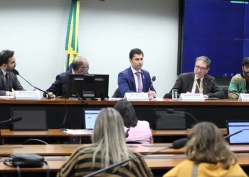 Em audiência pública proposta por Duarte, Câmara debate tarifa zero para mobilidade urbana
