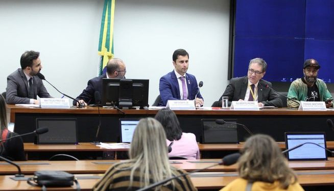Em audiência pública proposta por Duarte, Câmara debate tarifa zero para mobilidade urbana