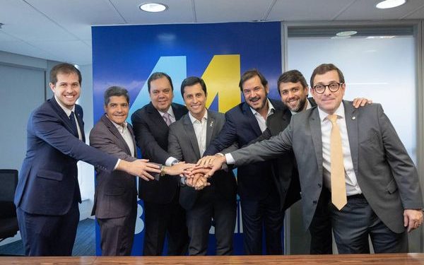 União Brasil define apoio a Duarte na disputa pela Prefeitura de São Luís