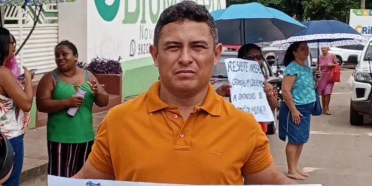 Paralisação e acúmulo de lixo: blogueiro expõe descaso da Prefeitura de São José de Ribamar