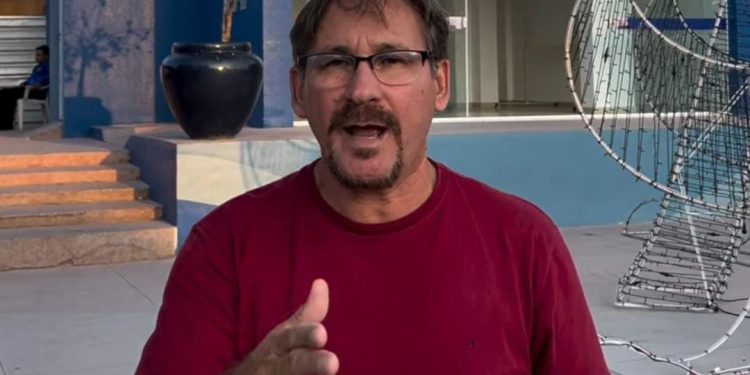 Tentativa de liderança sindical de Julio Pinheiro termina em vaias