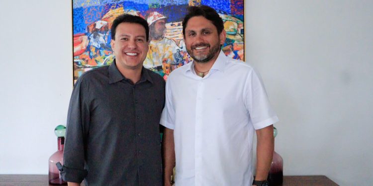 Felipe Camarão costura laços de unidade na FAMEM