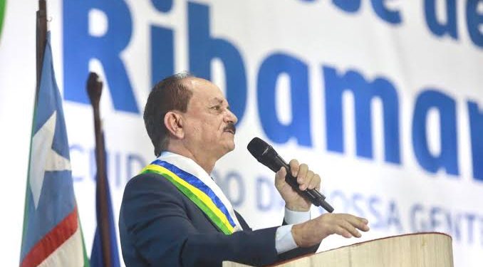 Prefeito de São José de Ribamar é denunciado por irregularidades no uso do FUNDEB