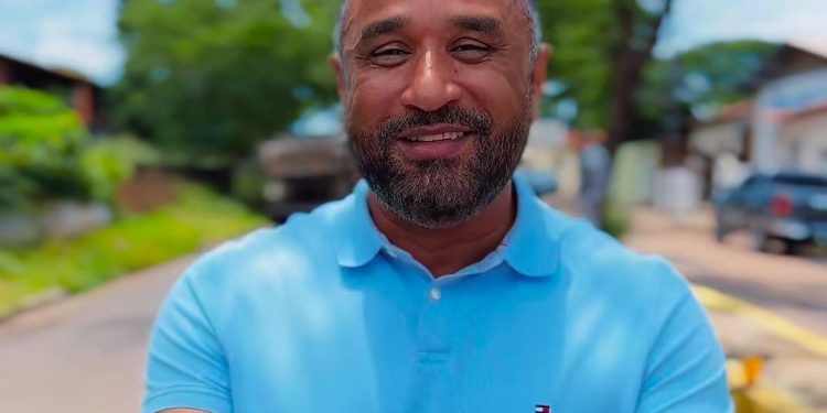 Roberto Costa intensifica frentes de trabalho para recuperar ruas danificadas em Bacabal