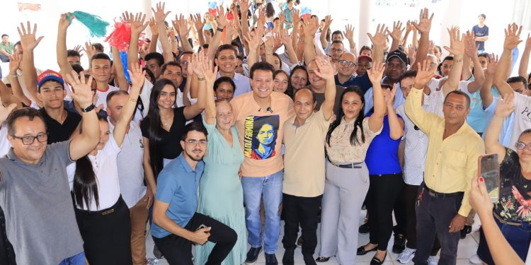 Vice-governador desmonta narrativa de Lahésio e entrega escola de qualidade em São Pedro dos Crentes