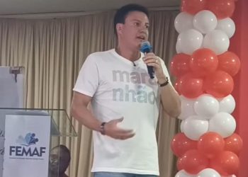 Vice-governador Felipe Camarão mantém projeto de disputar o governo apesar de racha com Brandão