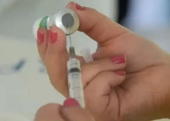 Ministério da Saúde amplia proteção contra meningite para bebês com nova vacina de reforço