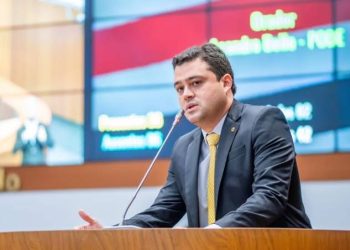 Deputado acusa Brandão de relançar programa criado por Flávio Dino