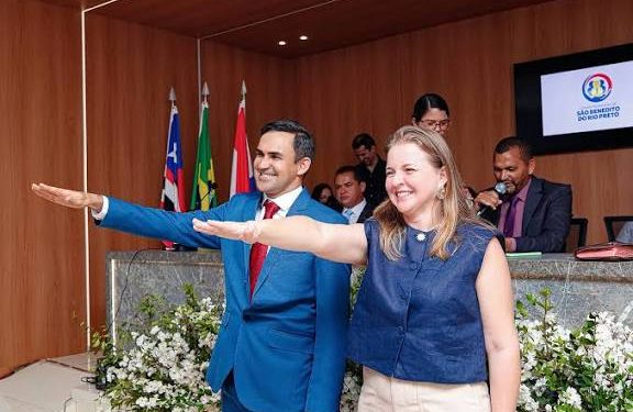 Prefeito e vice de São Benedito do Rio Preto podem perder mandatos após acusação de abuso de poder político