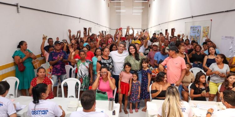 Osmar Filho entrega 500 óculos e realiza ação médica na Zona Rural I