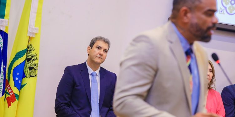 Ato do presidente da Câmara sobre denúncia contra Braide pode configurar crime de responsabilidade