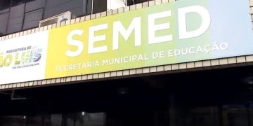 Precarização e silêncio oficial: estagiários da SEMED enfrentam humilhação, desvio de função e falta de pagamento