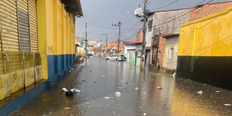 R$ 105 milhões em obras e alagamentos continuam castigando São Luís