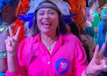 Prefeita Simplesmente Maria aposta em publicidade para reverter imagem administrativa