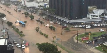 Temporal intenso provoca alagamentos e expõe fragilidades urbanas em São Luís