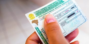 Apoio à exigência de exame toxicológico para CNH chega a 86%, aponta pesquisa