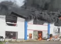 Incêndio em galpão industrial provoca destruição e altera trânsito na MA-203