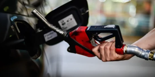 Medida provisória garante desconto no diesel e adia cobranças para aviação