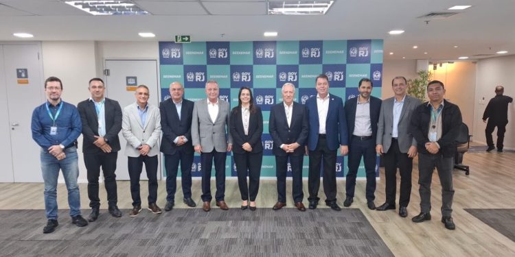 Missão técnica reforça articulação entre governo e indústria para impulsionar Economia do Mar