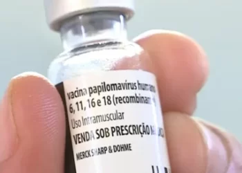 Aumento de casos de violência sexual leva Saúde a ampliar indicação de vacina contra HPV
